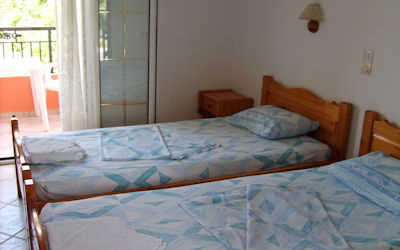 dionyssos bedroom